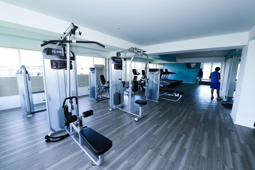 Atlantis Condo Resort Pattaya Джомтиен Бийч Екстериор снимка
