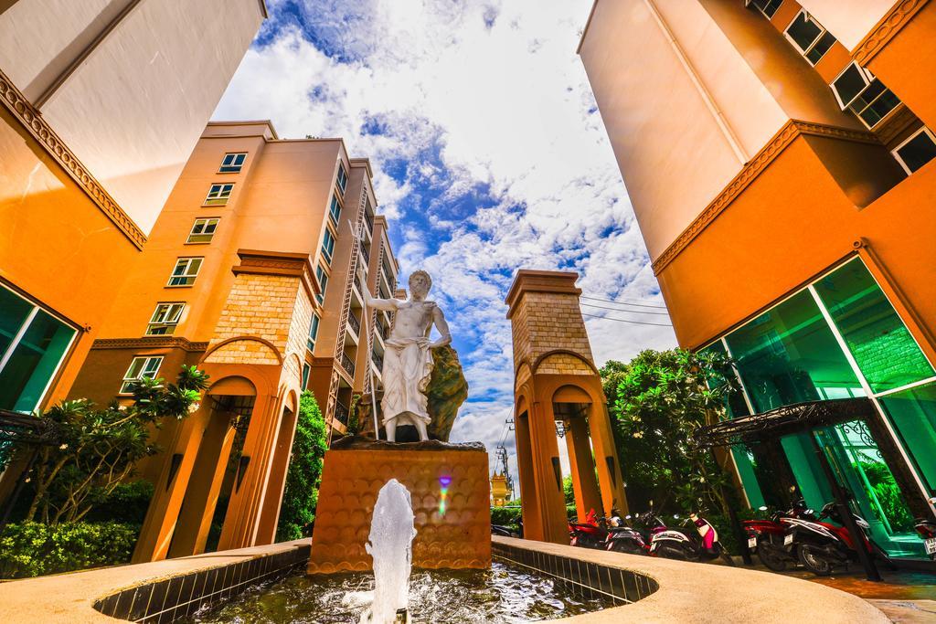 Atlantis Condo Resort Pattaya Джомтиен Бийч Екстериор снимка